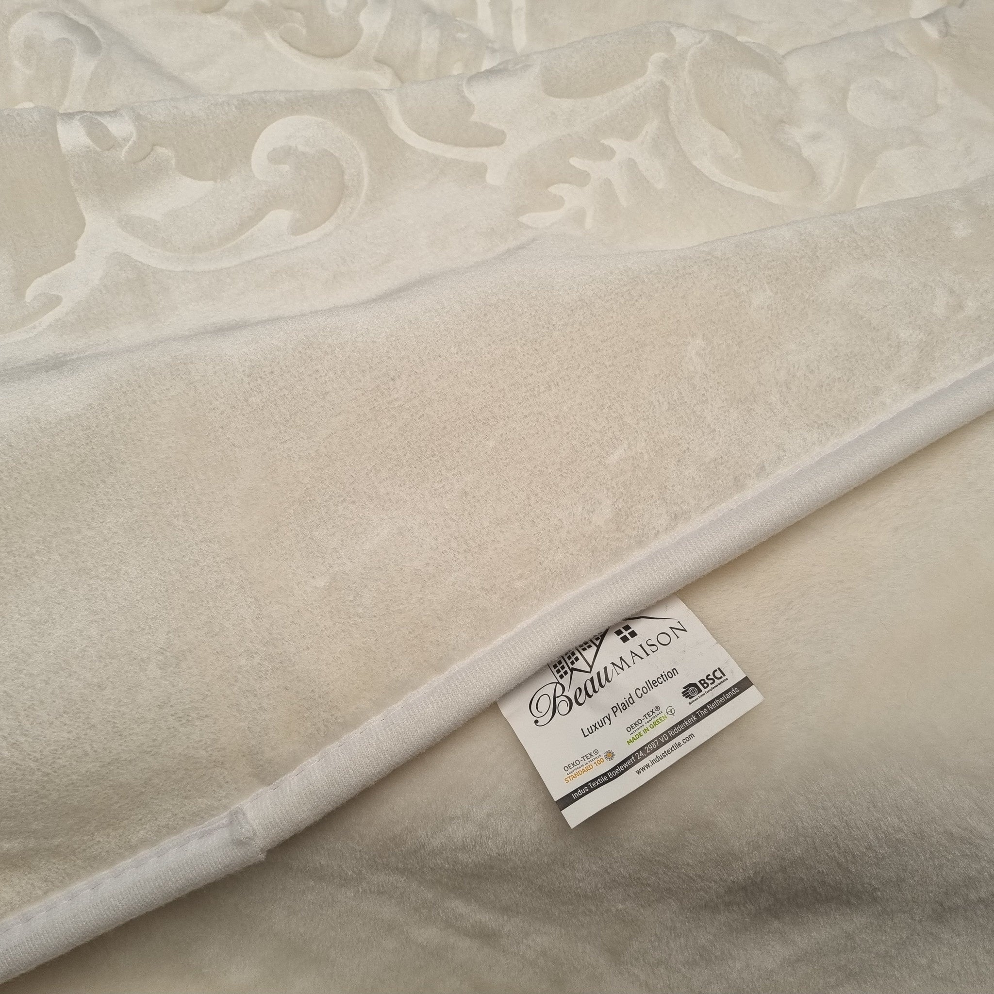 Embossed Uni Woondeken Ivory 220 x 240 cm | Zware Kwaliteit