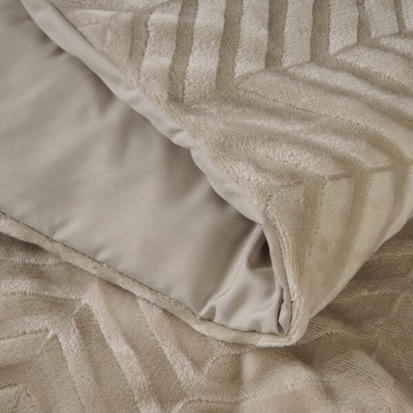 Chevron Teddy Taupe 200 x 200/220 - Afbeelding 3