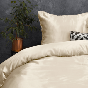 Beauty Skin Care Dekbedovertrek Creme 140 x 200/220