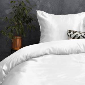 Beauty Skin Care Dekbedovertrek Wit 200 x 200/220