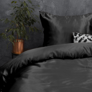 Beauty Skin Care Dekbedovertrek Zwart 200 x 200/220