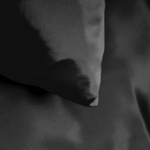 Beauty Skin Care Dekbedovertrek Zwart 200 x 200/220