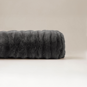 Bodypillow Pompom Antraciet 140 x 20