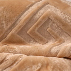 Embossed Zeta Deken Crème 200 x 240