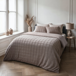 Faux Fur Check Taupe 200x200/220