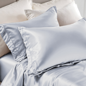 Glossy Wit Kussensloop 60 x 70