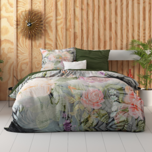 Mystery Flower White 240 x 220