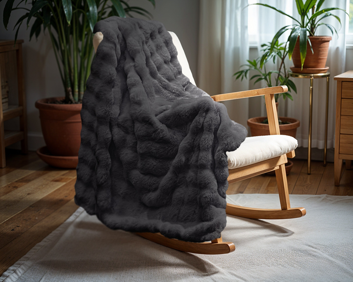 Pom Rabbit Fur plaid Antraciet 240 x 200