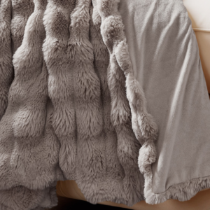 Pom Rabbit Fur plaid Taupe/Rose 240 x 200