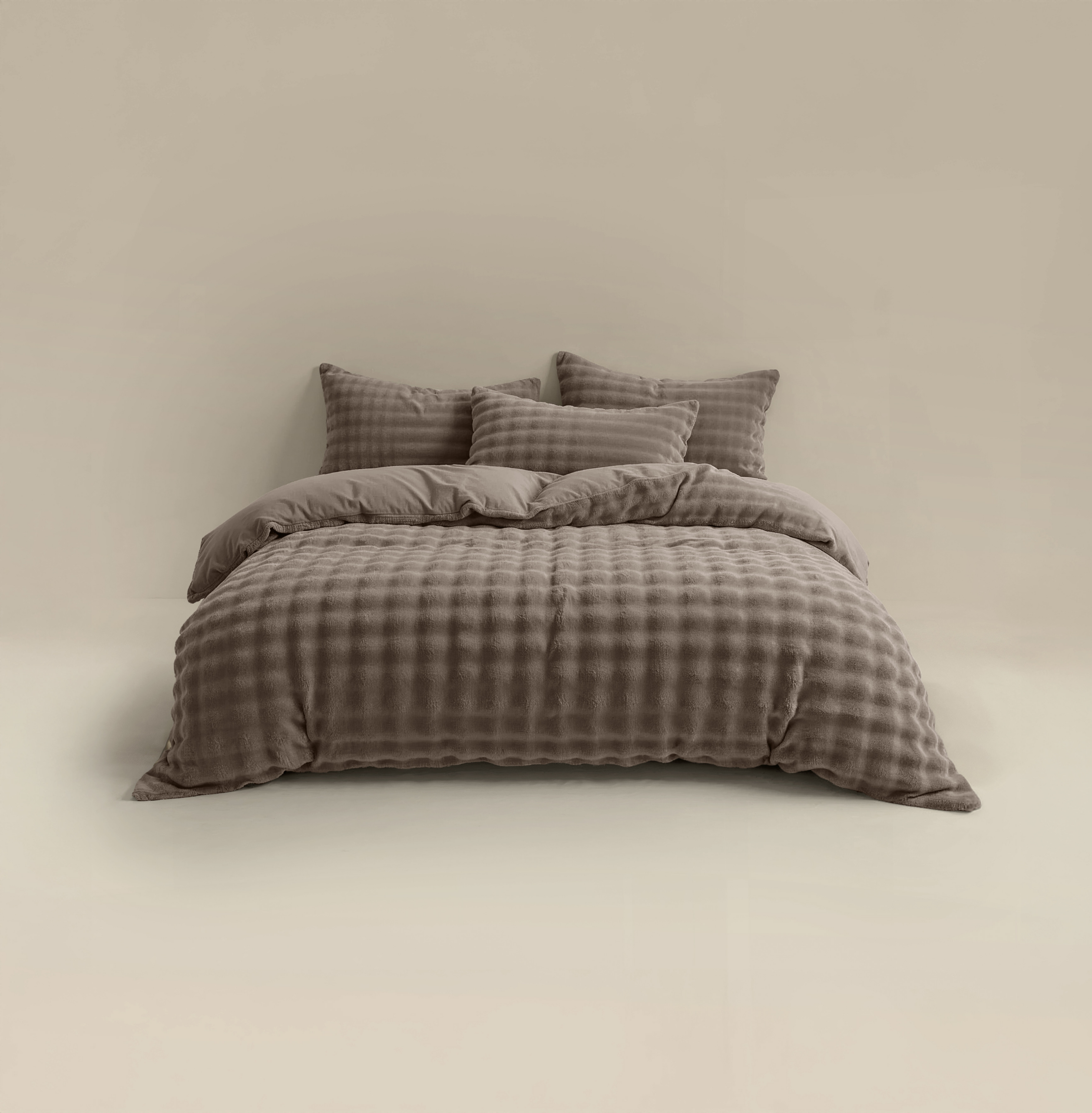 Pompom Taupe 240 x 220