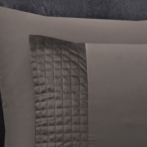 Velvet Band Taupe 240 x 220