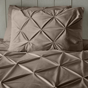 Velvet Pintuck Taupe 240 x 200/220