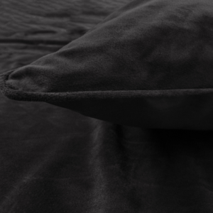 Velvet Piping Zwart 240 x 220