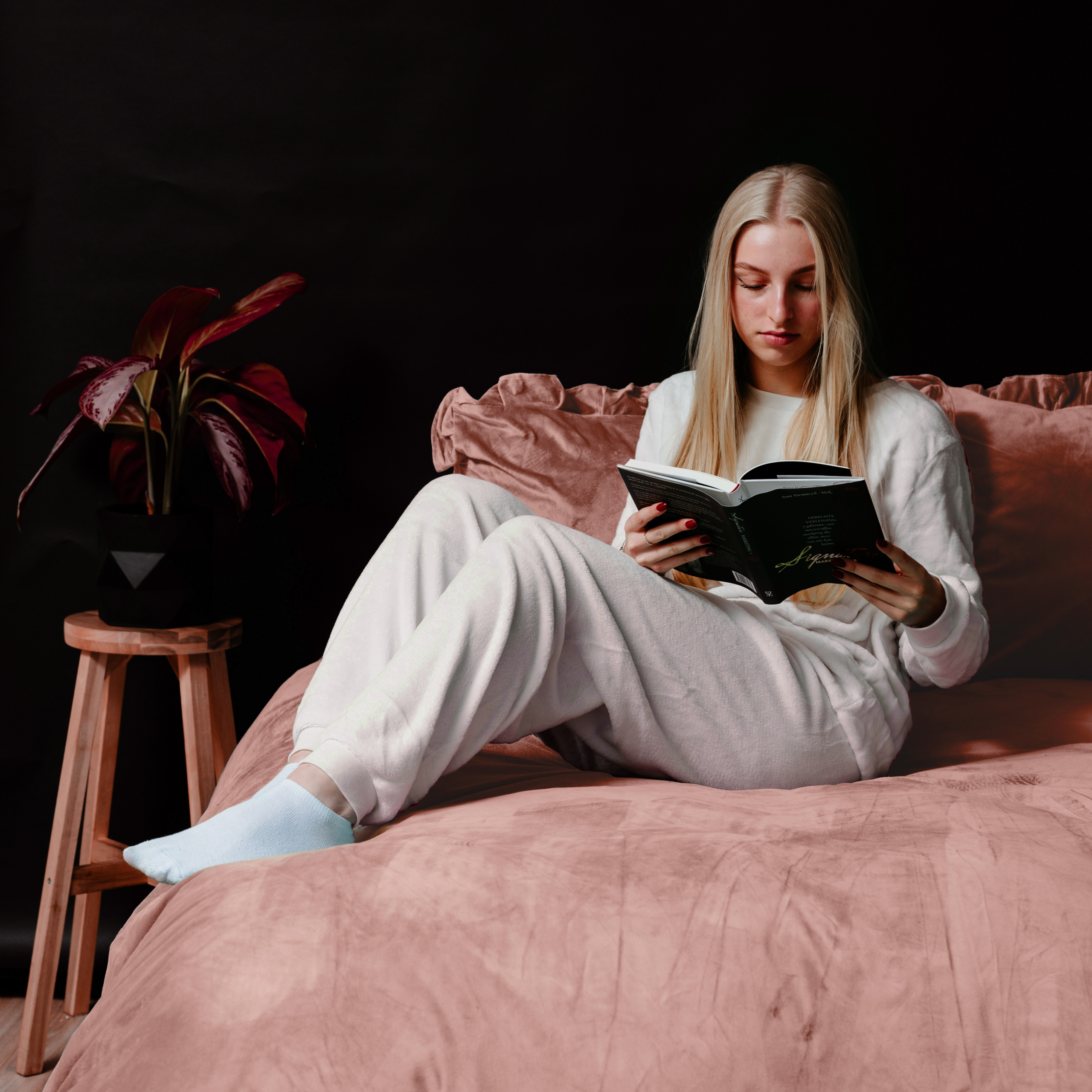 Velvet Ruffles Oud Roze 240 x 220